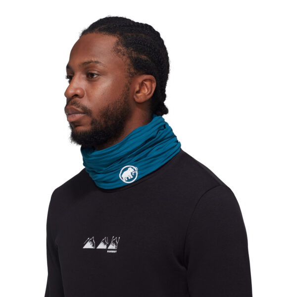 Mammut Taiss Light Neck Gaiter_Model